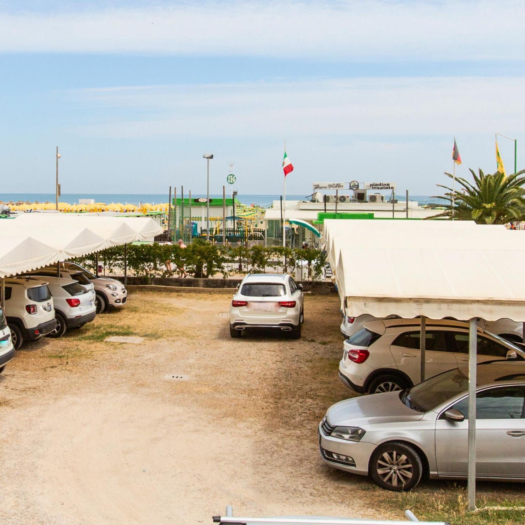 Hotel Vela D'Oro Rimini Exterior photo